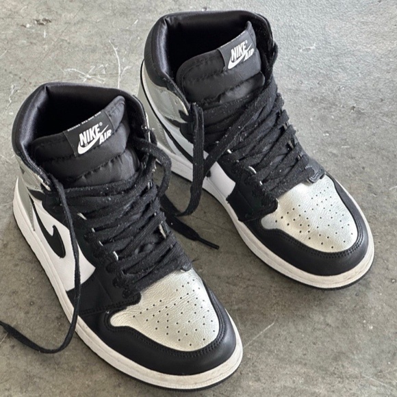 aj1 air jordan 1 retro high mid silver toe black white leather W 7.5 6 Mens - Picture 3 of 6